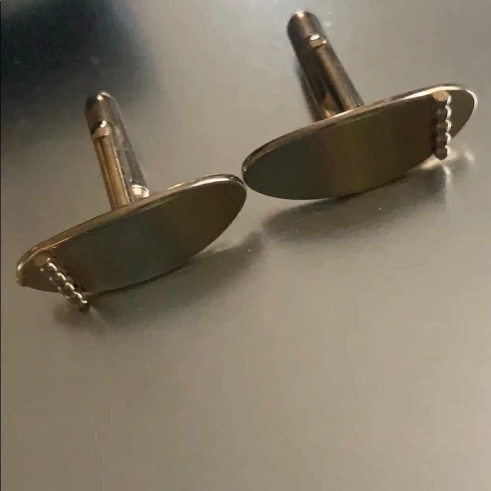 SWANK GOLDEN CUFFLINKS. VINTAGE